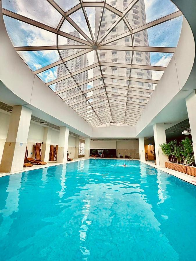 Sunrise Sky Lux Apartment, 33Rd Floor, Pool And Fitness Included Skopje Exterior photo