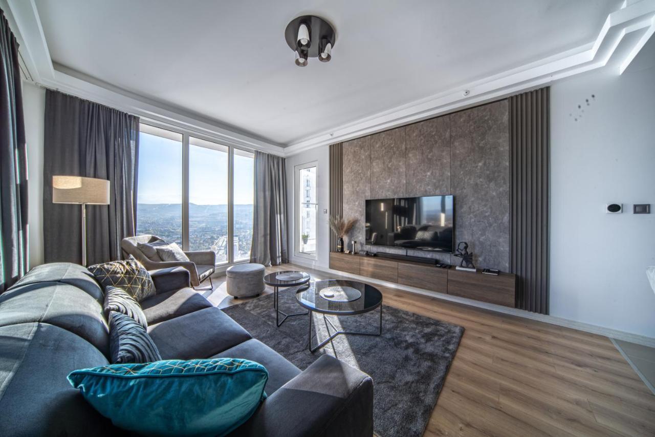 Sunrise Sky Lux Apartment, 33Rd Floor, Pool And Fitness Included Skopje Exterior photo