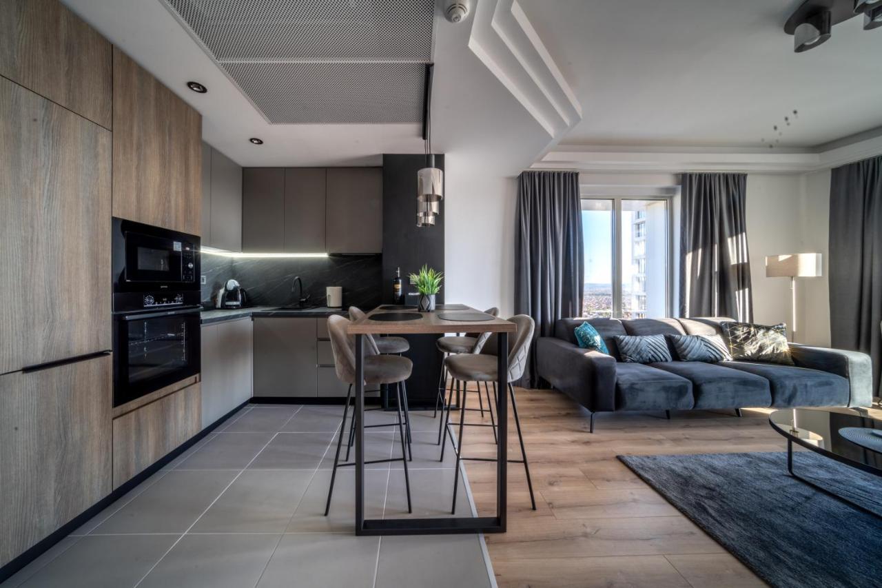 Sunrise Sky Lux Apartment, 33Rd Floor, Pool And Fitness Included Skopje Exterior photo